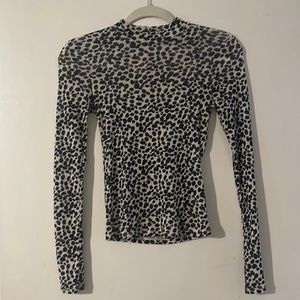 Topshop Leopard Print Mock Neck Top. SZ 4.